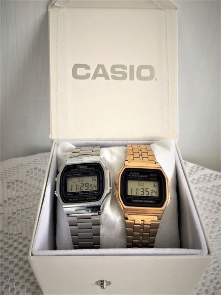 Montre casio authentique