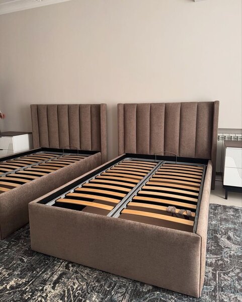 Lits simples modernes tissu