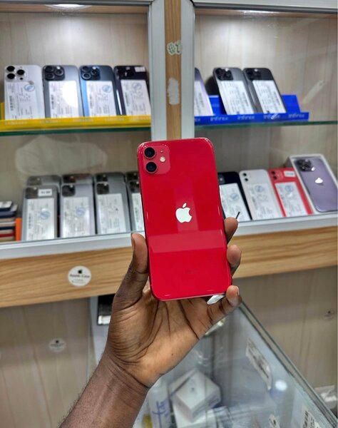 iPhone 11 rouge 64GB