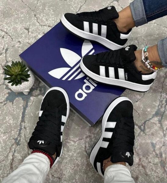 Chaussures Adidas noires pour homme