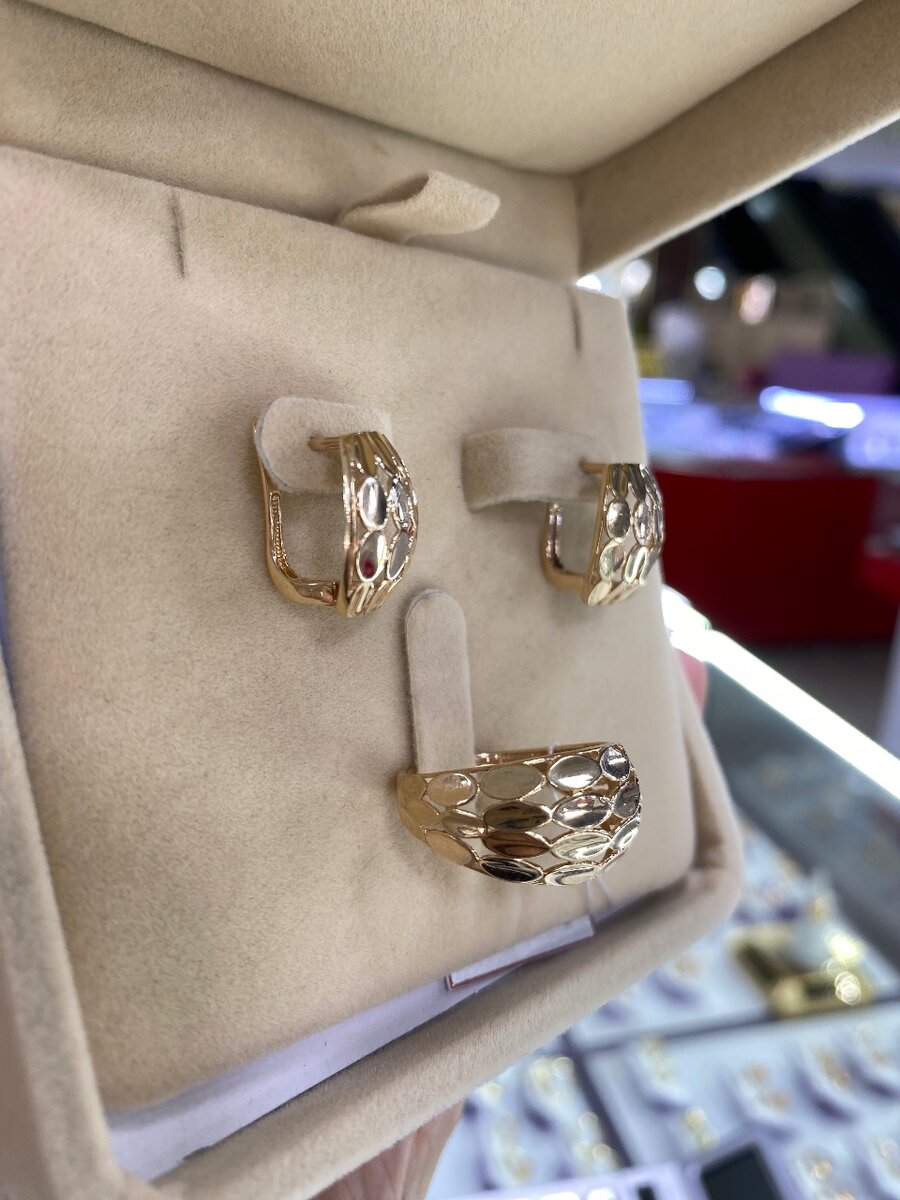 Золотой комплект за 25000