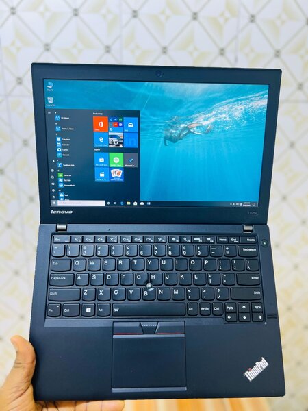 *LENOVO THINKPAD X250* Homeuse