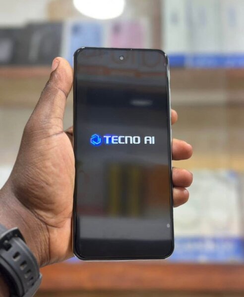 Tecno colon 40pro