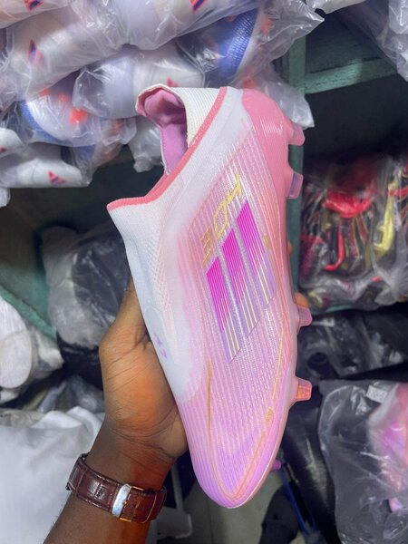 Chaussures de Football Colorées