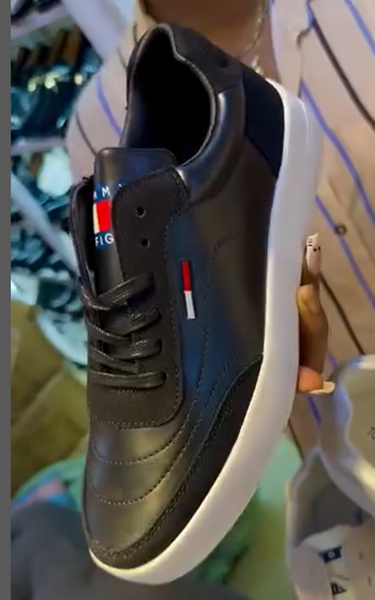 Men's running shoes, black