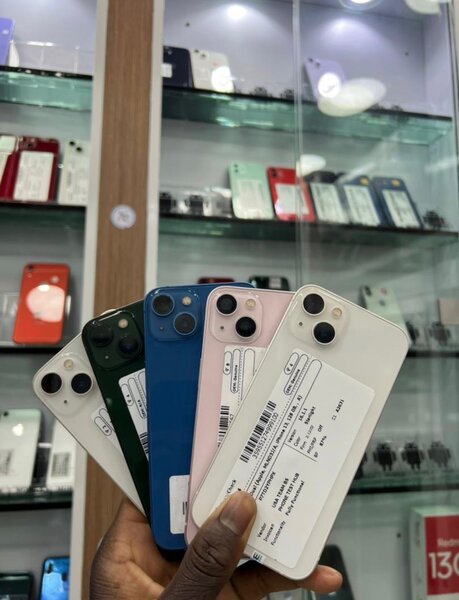 13 simple 128Go colis importé