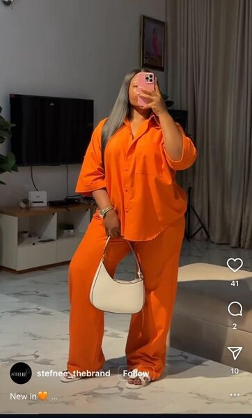 Tenue élégante femme moderne