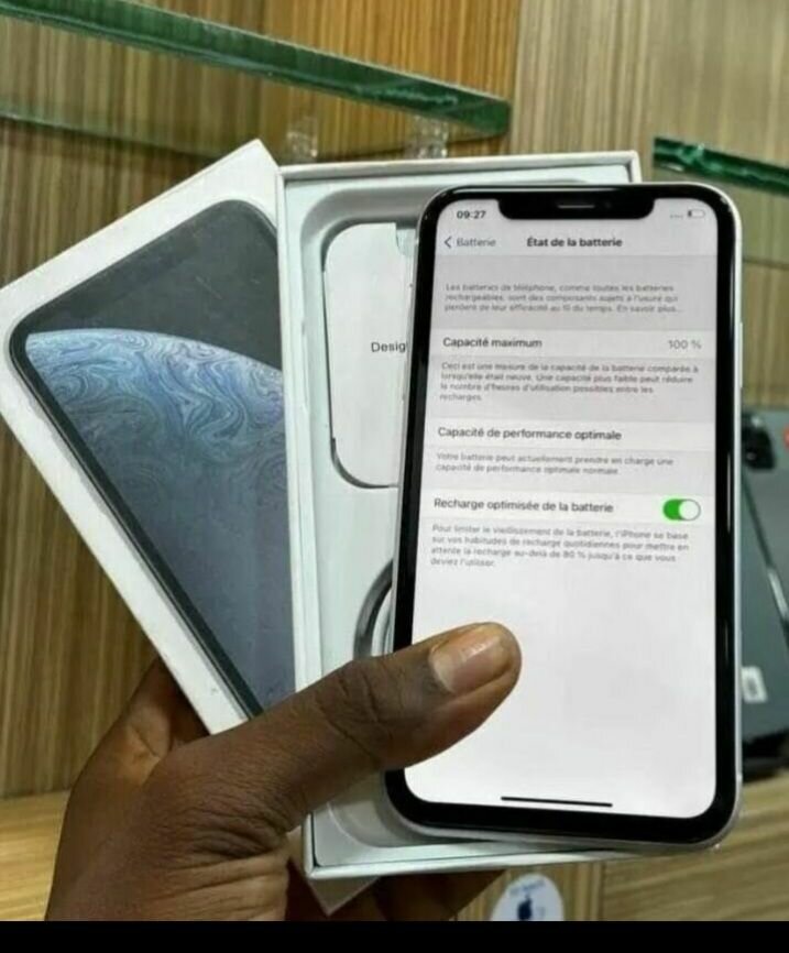 Apple iPhone XR blanc reconditionné