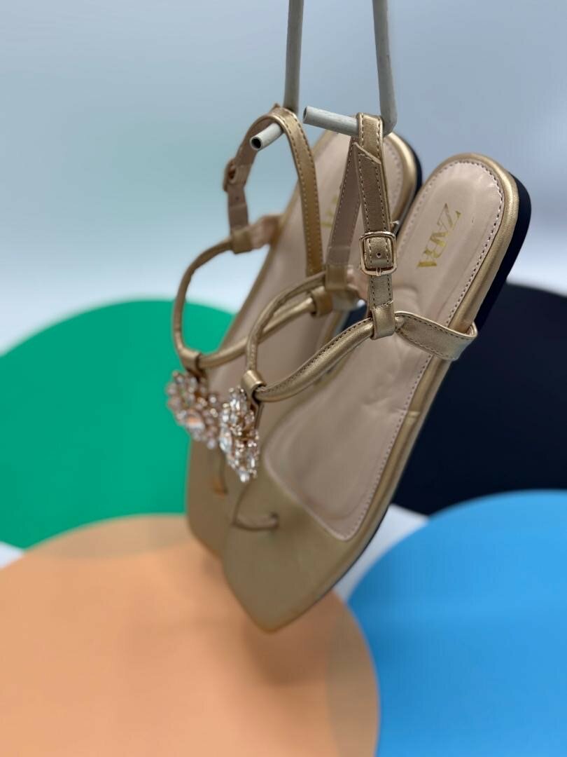 Quality stock sandals