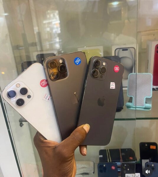 iPhone 12pro max128gig