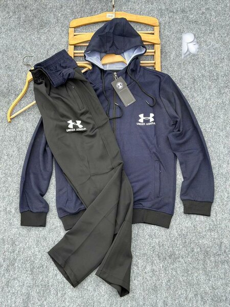 Ensemble de survêtement Under Armour