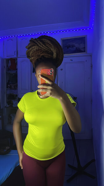 Top basic blanc jaune orange