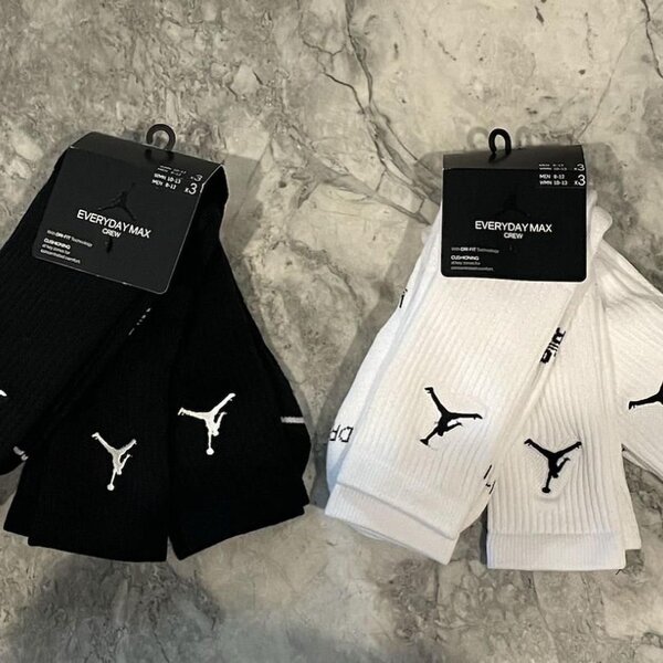 Chaussettes sport colorées