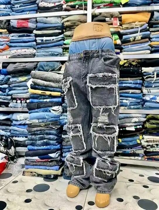 Jeans déchirés homme