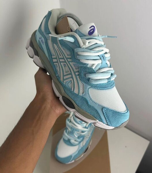 Baskets confort turquoise