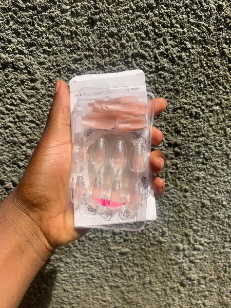 Ongles Faux Acryliques