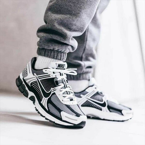 Baskets tendance de sport homme