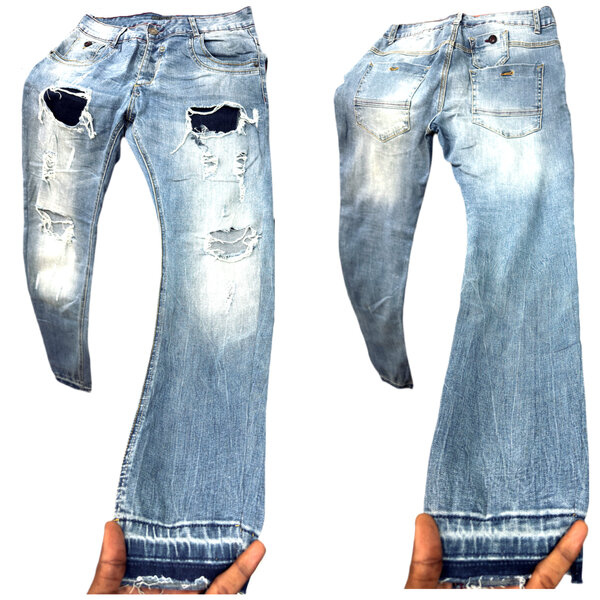 Jeans déchirés tendance