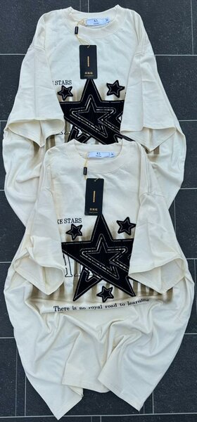 Robe oversize étoilée