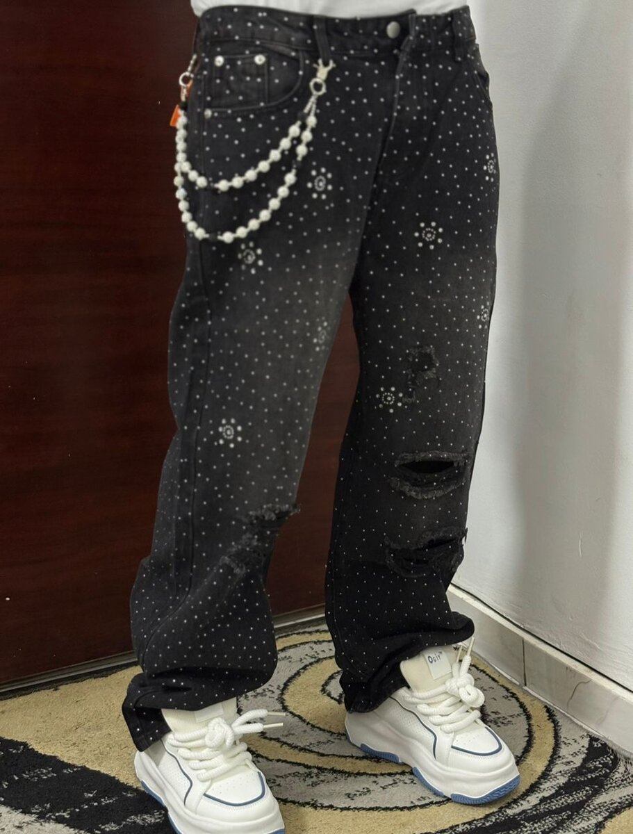 Jeans tendance avec chaînes