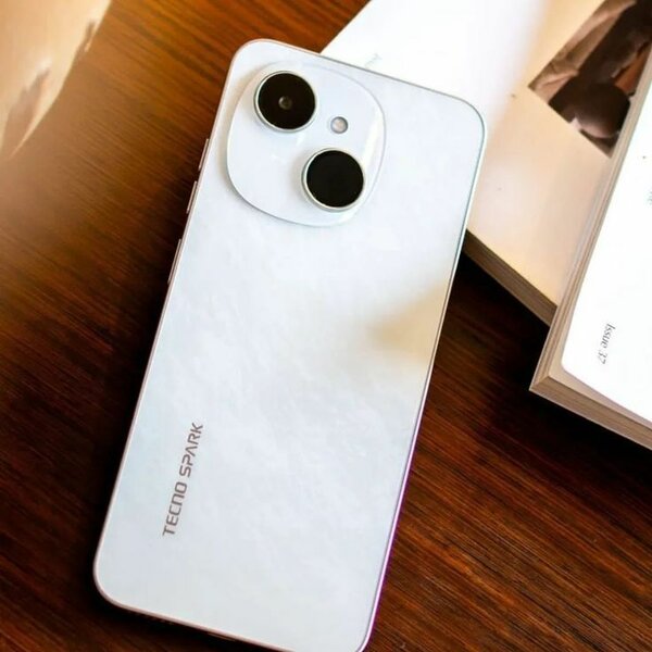 Smartphone Tecno Spark