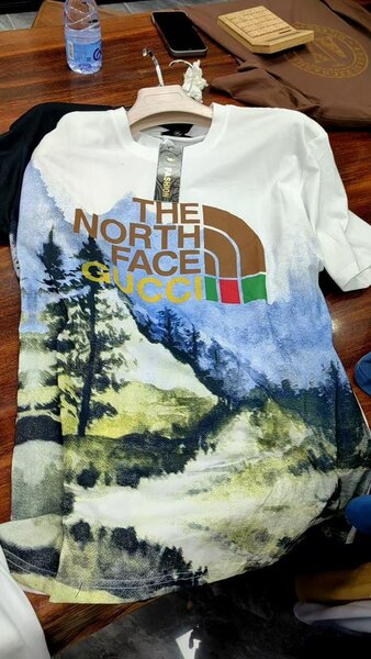 Lot de T-shirts imprimés tendance