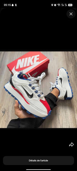 Chaussures Nike blanches pour homme