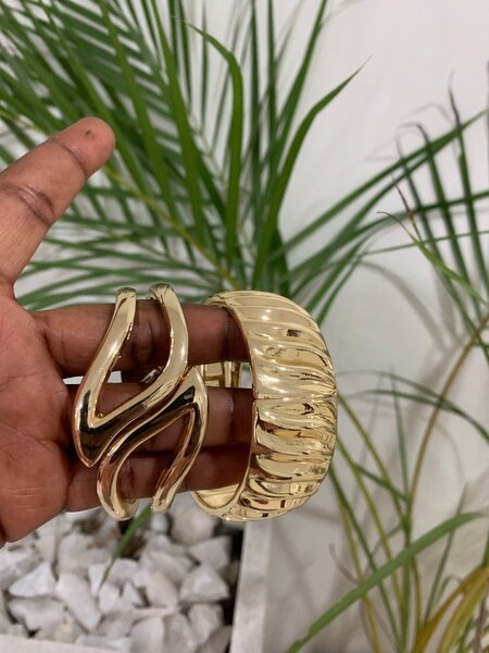 Ladies Bracelets/bangles