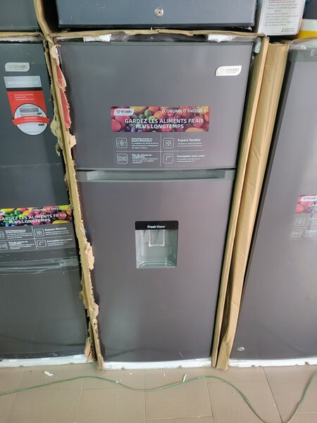 RÉFRIGERATEUR 2 BATTANTS 230 LITRES SMART TECHNOLOGY