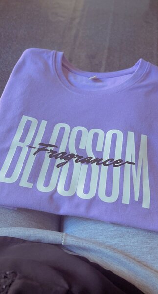 T-shirt printing. Customized