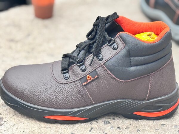 Chaussures de sécurité robustes