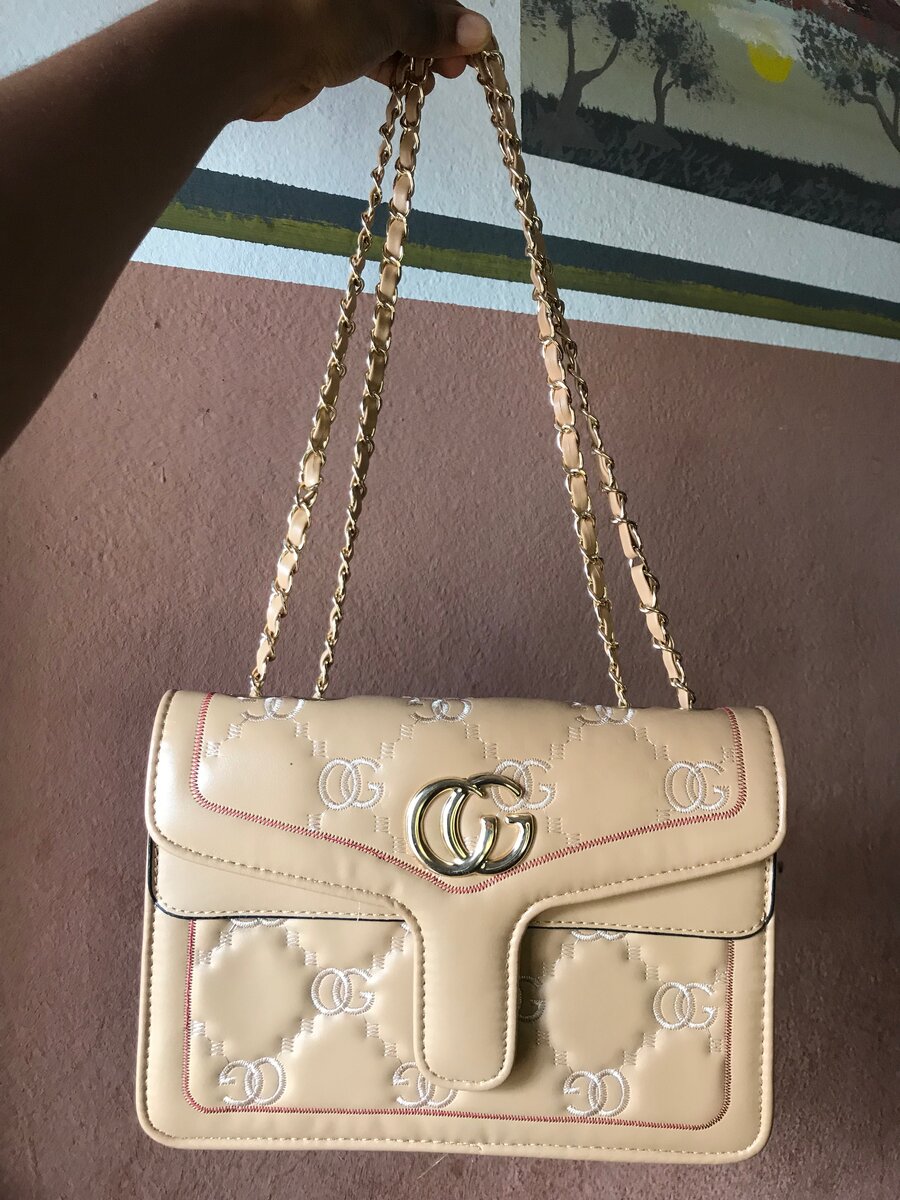 Sac à main élégant femme