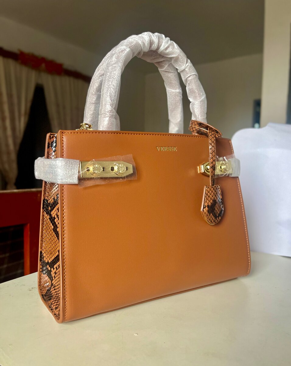 Sac à main élégant en cuir