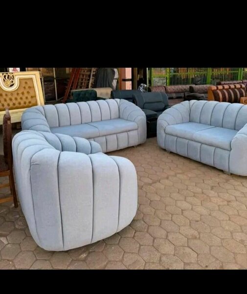 Canapé moderne en tissu gris clair