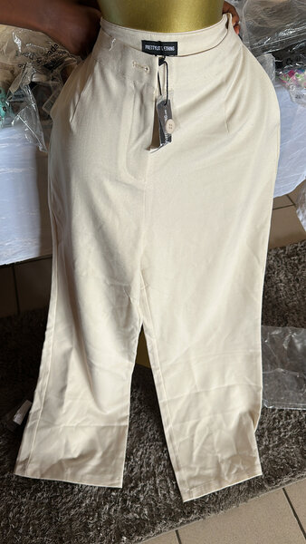 Pantalon en crêpe élégant