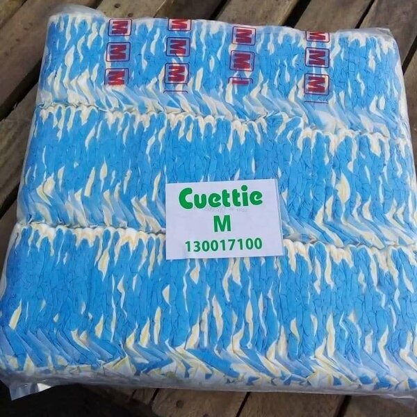 Couches Cuettie Taille M