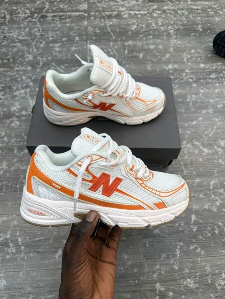 Chaussures de Sport Blancs et Orange
