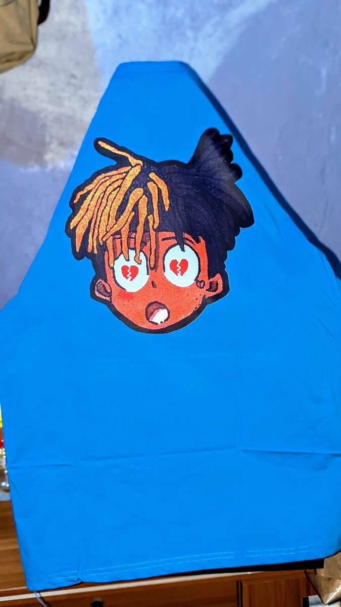 BROKEN GRAPHICS TEES