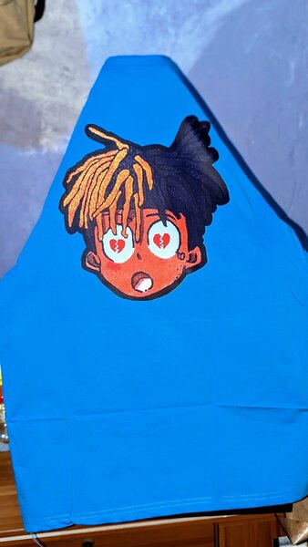 BROKEN GRAPHICS TEES