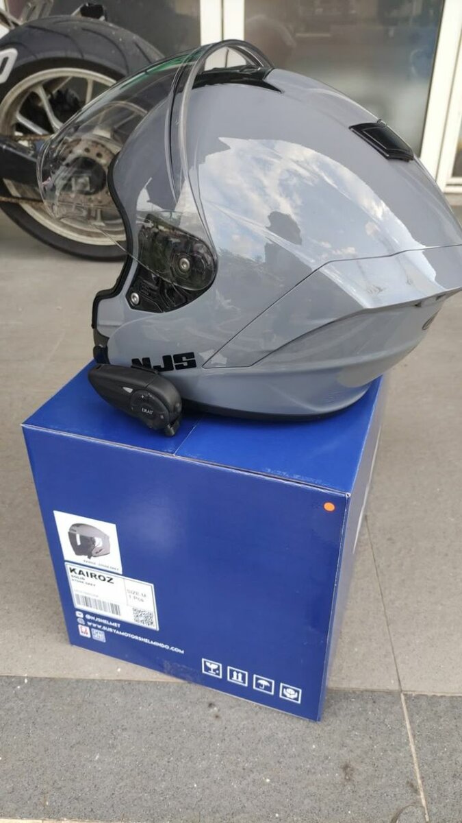 Casque de moto intégral