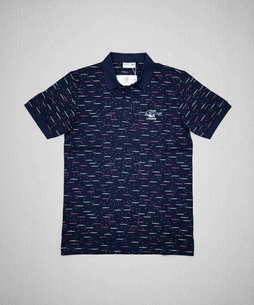 Polo moderne à motifs