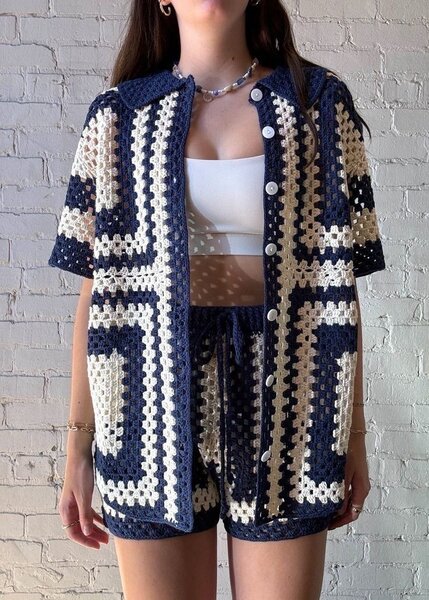 Ensemble crochet bleu et beige