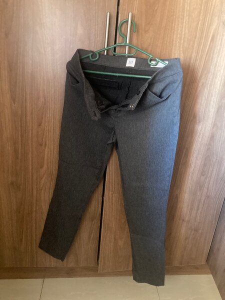 Ladies Grey skinny trousers