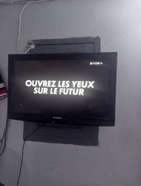 Téléviseur Panasonic
