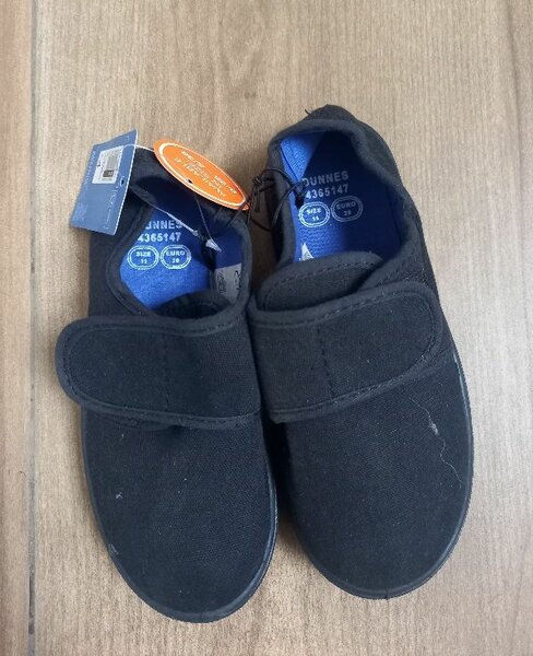 Uk kids plimsolls Dunnes stores
