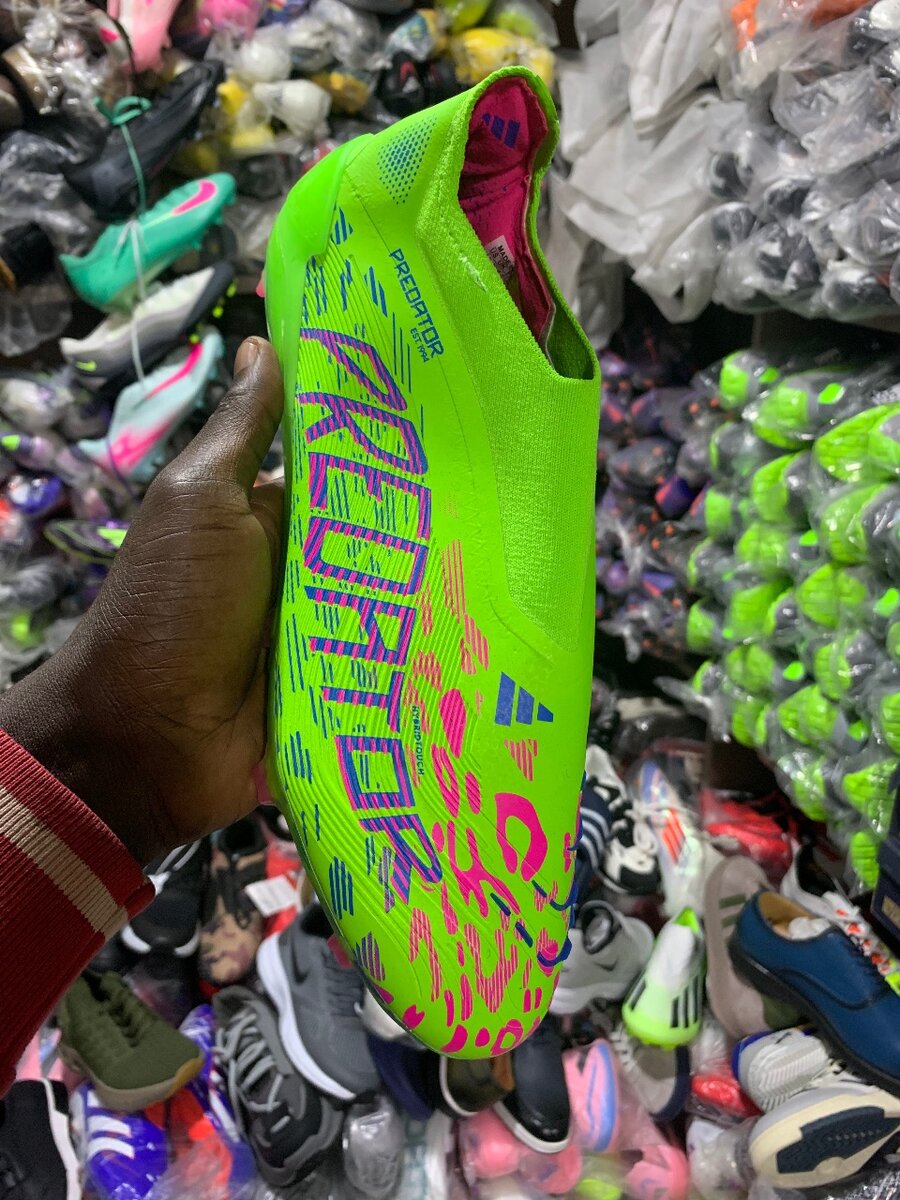 Chaussures de Football Predator