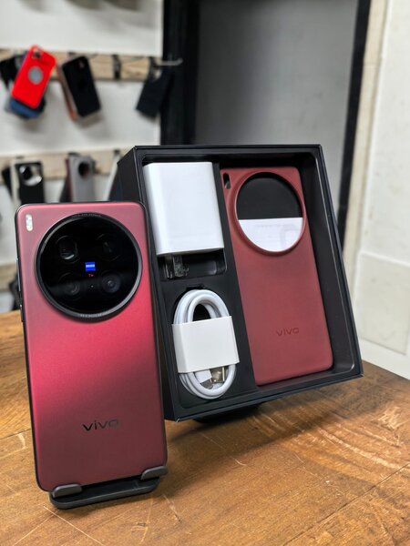 vivo X200 Ultra 5G Smartphone