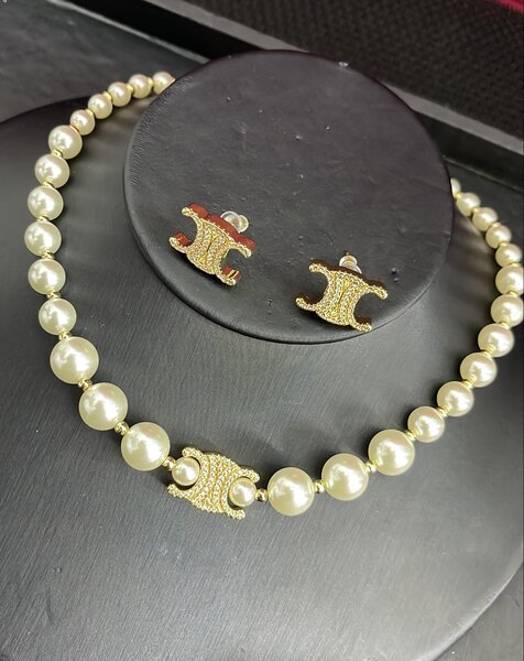 Pearl necklace sets