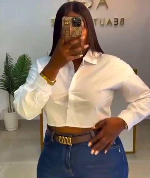 Smart crop top shirt