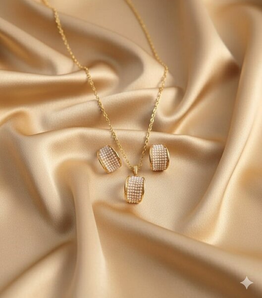 Collier élégant en or et perles